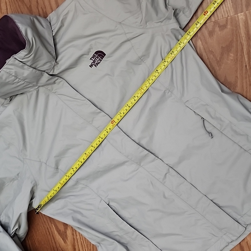 The north face windbreaker with hood lg - Picture 6 of 14